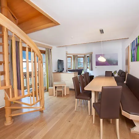 Apartament In Near Lift