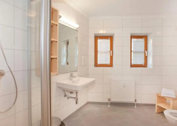 In Near Lift * וואלד אים פינצגאו